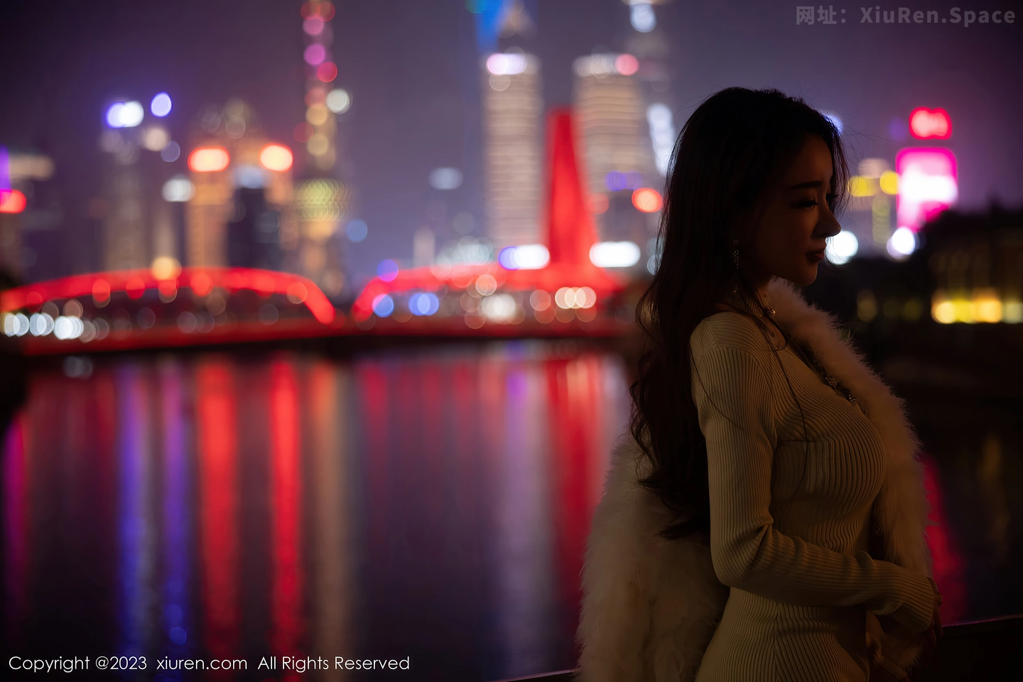 图片[3]-[XiuRen秀人网]2023.04.10 VOL.6544 eve雨儿1494 白色修身连衣裙加黑色性感内衣私房写真集-秀人网官方网站